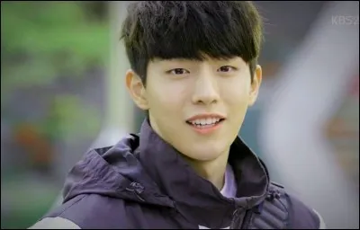 Qui est l'interprète du nageur Han Yi-an ?