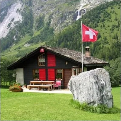 Que ne pouvez-vous faire dans votre appartement après 22h00 si vous êtes en Suisse ?