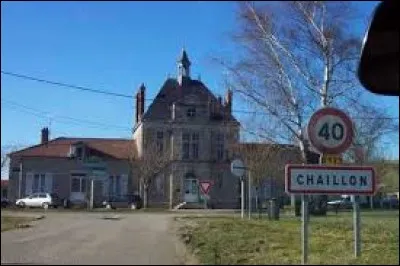 Village Meusien, dans le parc naturel régional de Lorraine, Chaillon se situe en région ...