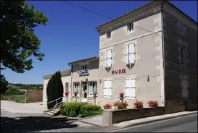 Commune Charentaise, dans le Pays Ruffécois, Charmé se situe en région ...