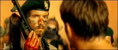 Qui interprète le lieutenant Richard M. Colby, qui avait été envoyé avant Willard pour tuer Kurtz, mais qui a fait le choix de se rallier à lui ?