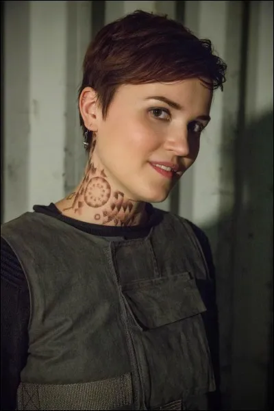 Fait-elle une apparition en caméo dans le premier film, adapté de sa saga ?