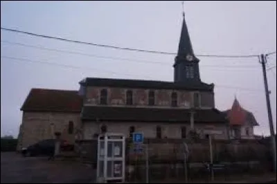 Voici l'église Saint-Maurice de Brabant-le-Roi. Village du Grand-Est, dans l'arrondissement de Bar-le-Duc, il se situe dans le département ...