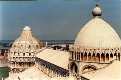 Nom de cette place ?