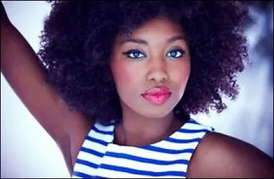 Quel est le sous-titre de ''French Cancan'' d'Inna Modja ?