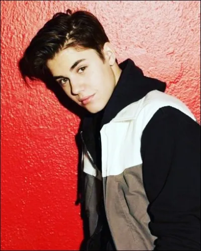 Dans quel pays est-il né ?