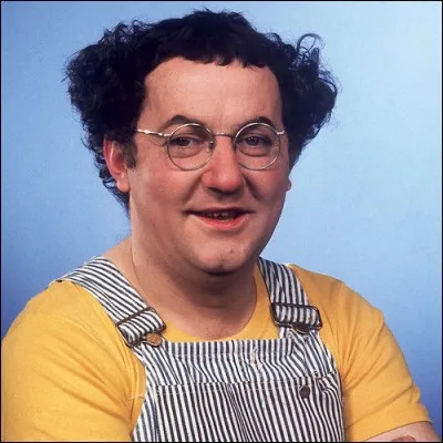 Coluche est décédé dans un accident de moto, en :