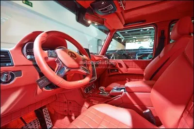 En combien de secondes le Brabus 6X6 atteint 100 km/h ?