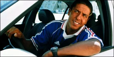 Dans la saga ''Taxi", qui joue le rôle du conducteur Daniel Morales ?