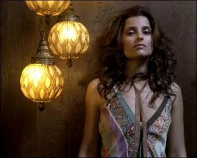 Chante-t-elle "Meneater" ?