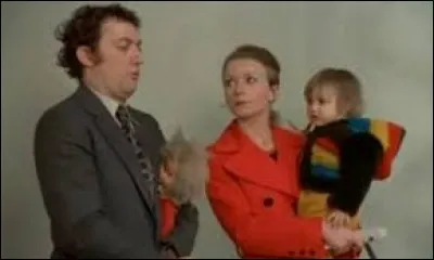 Dans "Le Grand Bazar", il joue le visiteur de l'appartement. Vrai ou faux ?