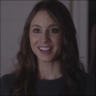 [Saison 3]

Pourquoi Spencer est-elle à Radley ?