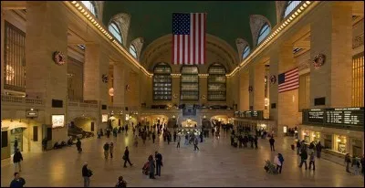 Quel Disney a été inspiré par le hall central de la gare de New York ?