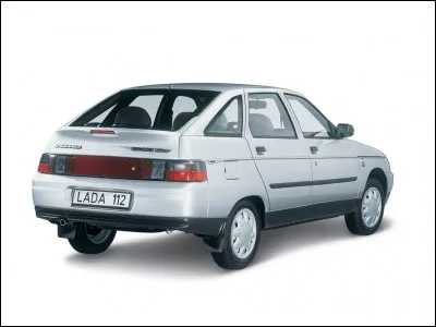 La Lada 112 : dans quel pays a été commercialisé la Lada 112 ?