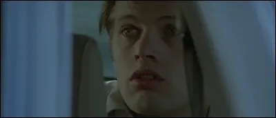 Second rôle récurrent des films des 90's (comme dans "Drugstore Cowboy", par exemple), il tenait ici l'un de ses premiers rôles au cinéma !
Il s'agit de :