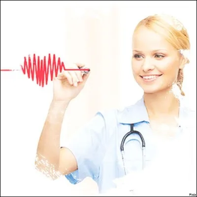 Que prépare l'infirmier avant chaque opération ?