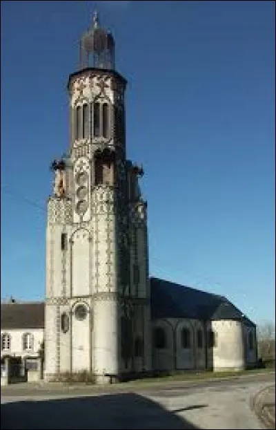 Vous avez sur cette image l'église Notre-Dame-de-la-Salette de Malétable. Ancienne commune Ornaise, dans le Perche, elle se situe en région ...