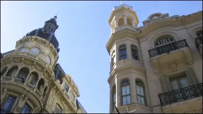 Qui est né à Rosario ?