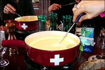 Ustensile utile pour la fondue.