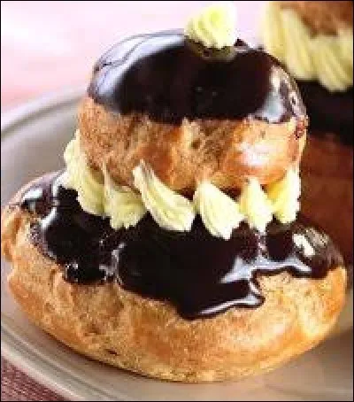 Quel est le nom de cette pâtisserie au parfum chocolat ?