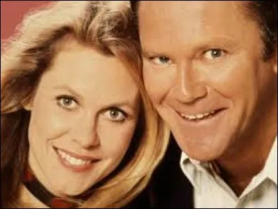 Quel était le prénom du mari de Samantha dans la série "Ma sorcière bien-aimée" ?