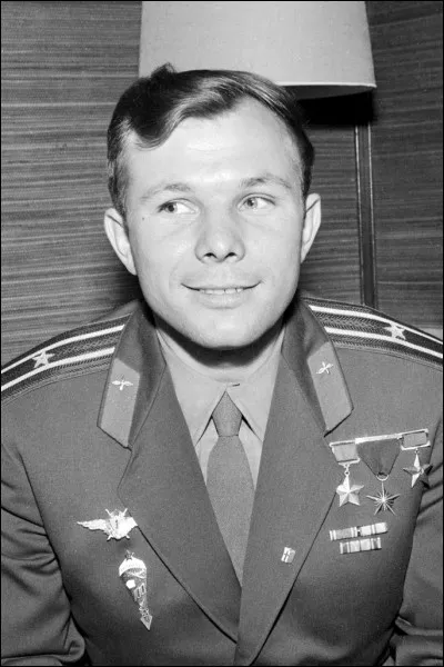 Qui est le premier homme à avoir effectué un vol dans l'espace ?