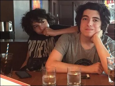 Quel est le prénom de son frère ?