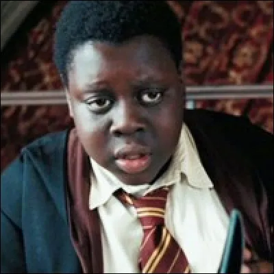 Comment s'appelle la personne ci-contre ?