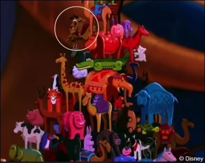 Dans quel Disney, qui n'est pas "La Belle et la Bête" peut-on néanmoins croiser la bête en format jouet ?