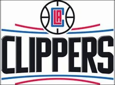 Dans quelle ville évoluaient les Clippers avant de déménager pour Los Angeles ?