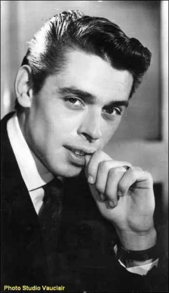 Chante du 'Plat pays' jusqu' 'Amsterdam' ...