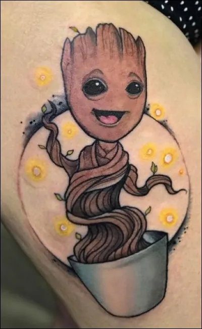 Quelle saga est représentée par ce tatouage ?