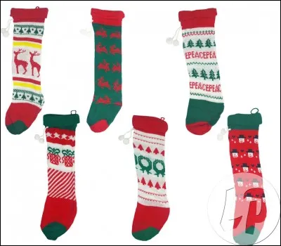 Selon la légende de Noël, de quoi Saint Nicolas, touché par la misère de trois surs, avait-il rempli leurs chaussettes ?