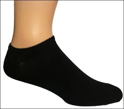 Quelle est la bonne orthographe française pour désigner des chaussettes courtes ?