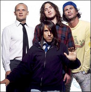 Quel est le nom du leader des Red Hot Chili Peppers ?