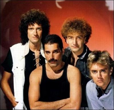 Quel tait le leader dcd du groupe Queen ?