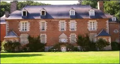 Je vous emmène à la découverte du château d'Herbouville, à Saint-Pierre-le-Vieux. Commune Seinomarine, elle se situe en région ...