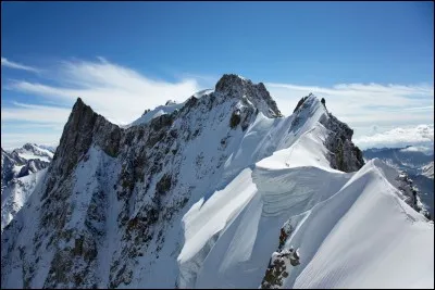 Nous avons de l'__ pure des montagnes.