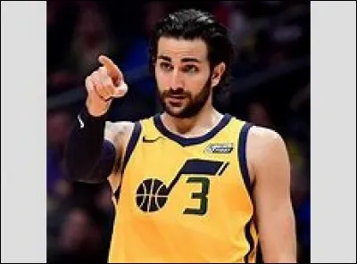 Quelle est la nationalité de Ricky Rubio ?
