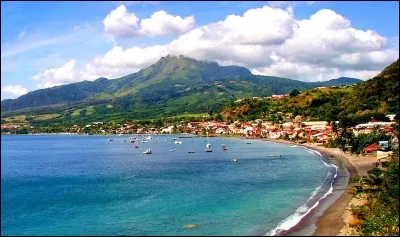 La Guadeloupe et la Martinique sont dans :