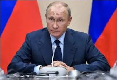 En quelle année Vladimir Poutine a-t-il été élu président de Russie pour la première fois ?