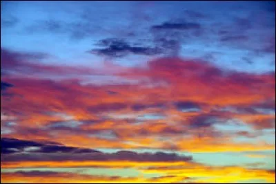 La couleur du ciel est...