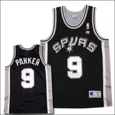 A quelle quipe appartient ce maillot ?