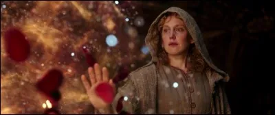 Que fais-tu si quelqu'un a besoin d'aide ?