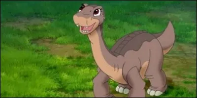 Dans "Le Petit Dinosaure", de quelle race est Petit Pied ?