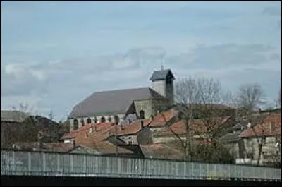 Village du Grand-Est, Pouilly-sur-Meuse se situe dans le département ...