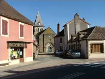 Pour finir, je vous emmène dans le Bocage bourbonnais, à Theneuille. Commune de l'Allier, elle se situe en région ...