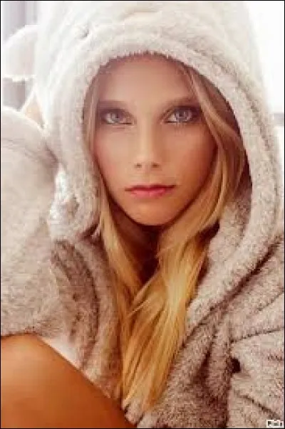 Quel est le prénom de sa meilleure amie ?