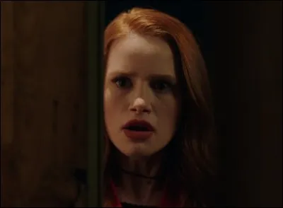 Que découvre Cheryl dans une grange à Thornhill ?