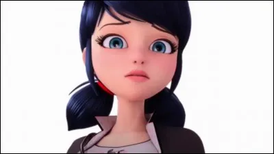 Dans quel épisode Marinette a-t-elle failli se faire akumatiser et à cause de qui ou quoi ?